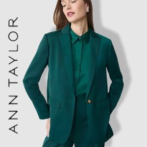 Ann Taylor Rainforest Green Fitted Long Satin Blazer Jacket Suit 4P NWOT
